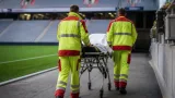 Kopfverletzungen nach Kollision in Köln: Schalke gibt Diagnosen zu Gosens und El‑Faouzi bekannt
