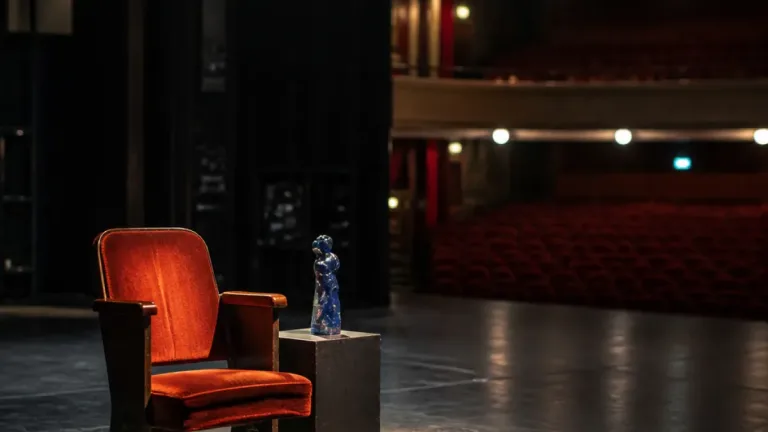 Annette Frier erhält Blauen Panther und kehrt als Millowitsch an die Volksbühne am Rudolfplatz zurück