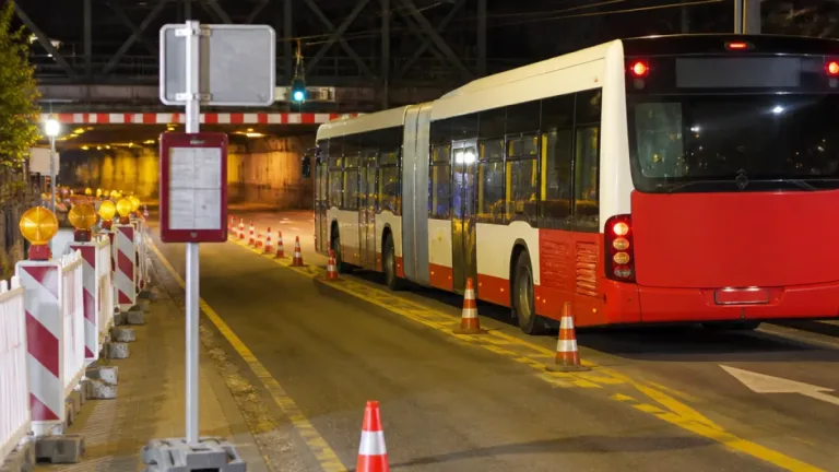 KVB: Nächtliche Umleitungen für die Linien 141 und 143 in Bickendorf am 26. und 27. Oktober